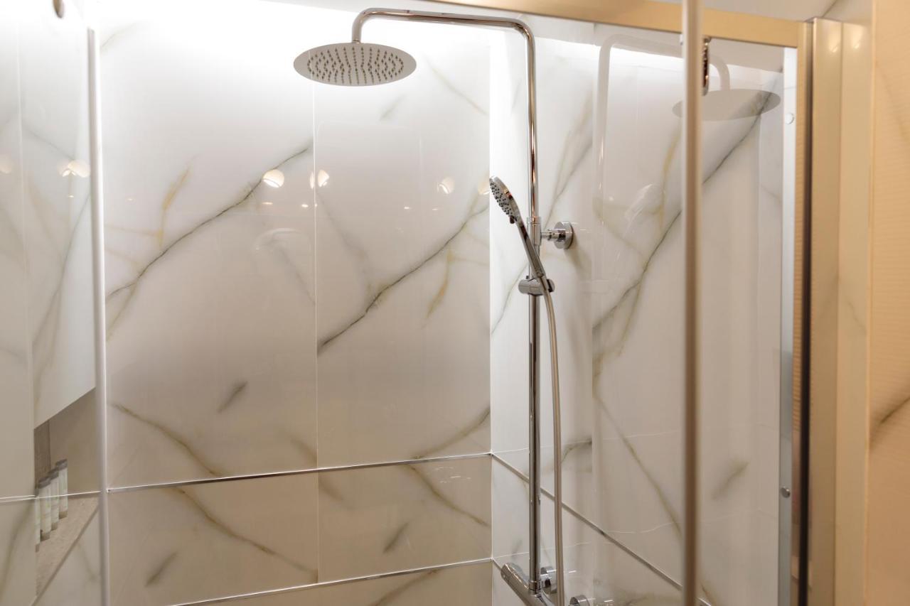 Luxurious Apartment, Best View Τιμισοάρα Εξωτερικό φωτογραφία